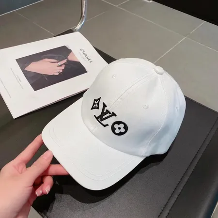 ルイヴィトン 帽子