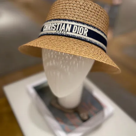 ディオール 帽子