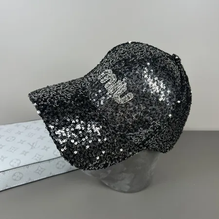 ミュウミュウ 帽子