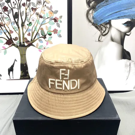 フェンディ 帽子