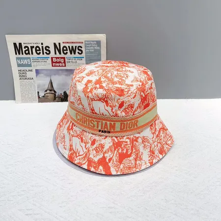 ディオール 帽子
