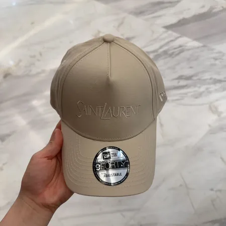 イブサンローラン 帽子