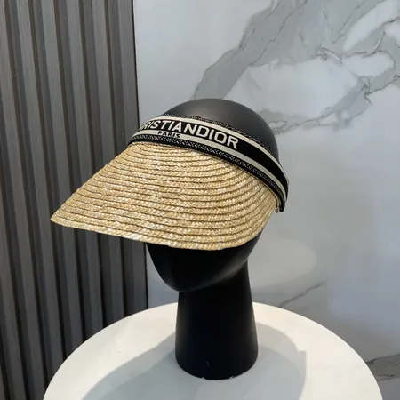 ディオール 帽子