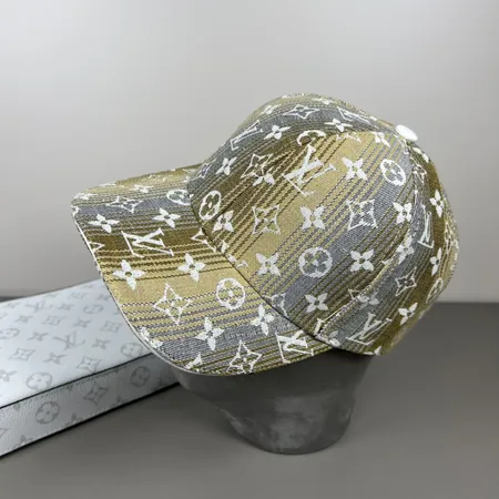 ルイヴィトン 帽子
