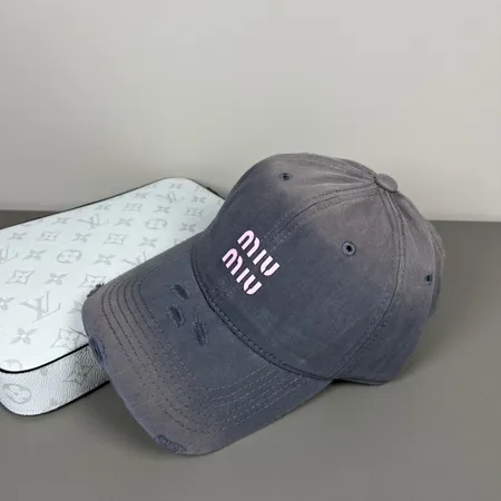 ミュウミュウ 帽子