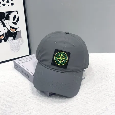 ヴァレンティノ 帽子