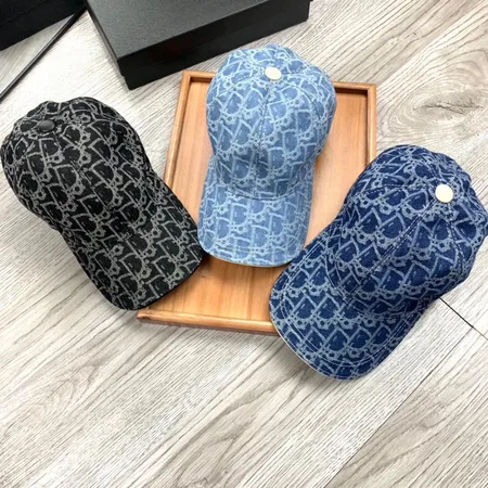 ディオール 帽子