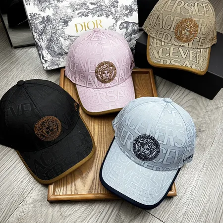 ヴェルサーチ 帽子