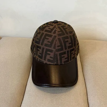 フェンディ 帽子
