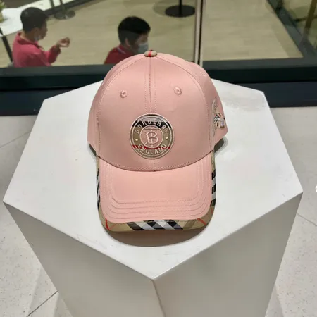 バーバリー ス 帽子