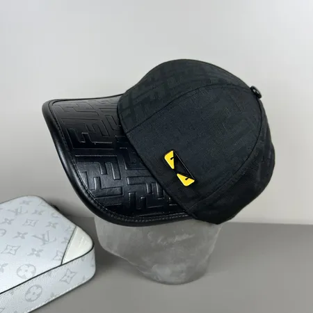 フェンディ 帽子