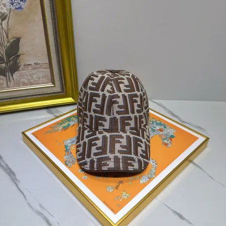 フェンディ 帽子