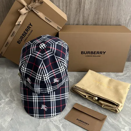 バーバリー ス 帽子