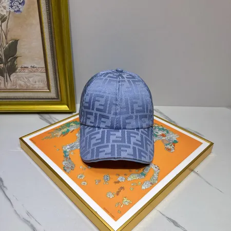 フェンディ 帽子