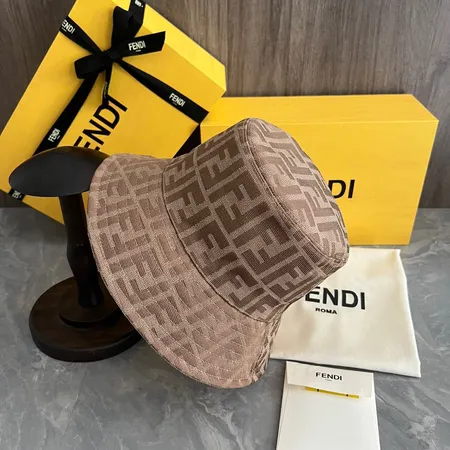 フェンディ 帽子