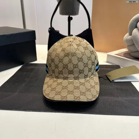 ルイヴィトン 帽子