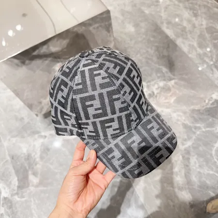 フェンディ 帽子