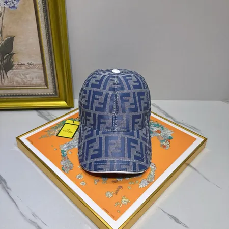 フェンディ 帽子