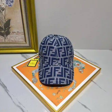 フェンディ 帽子