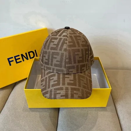 フェンディ 帽子