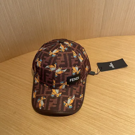 フェンディ 帽子