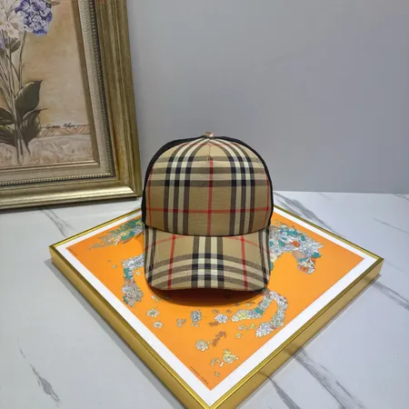 バーバリー ス 帽子