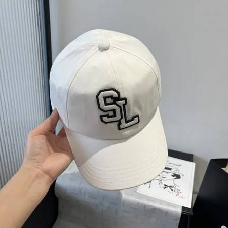 イブサンローラン 帽子