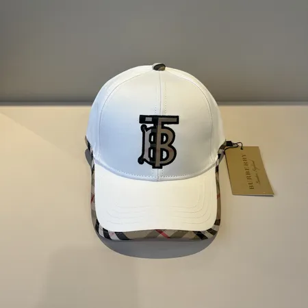 バーバリー ス 帽子