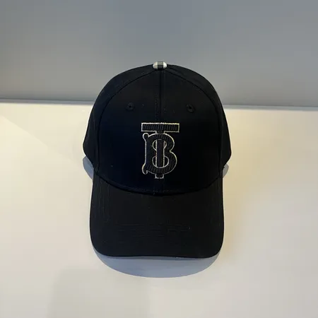 バーバリー ス 帽子