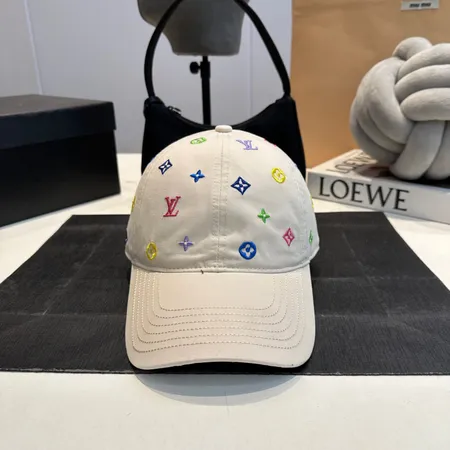 ルイヴィトン 帽子