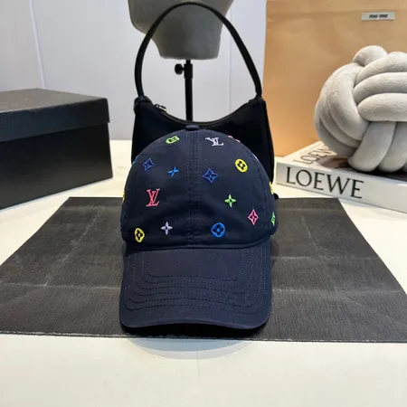 ルイヴィトン 帽子