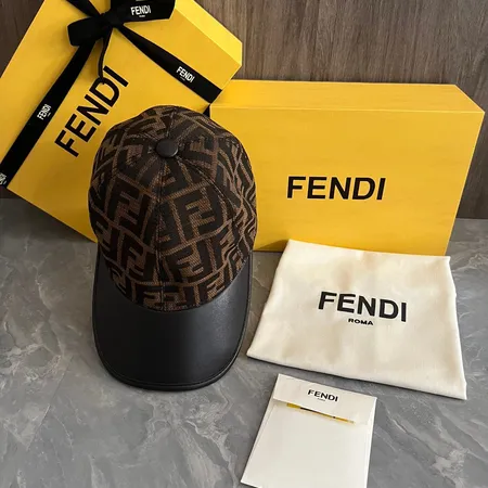 フェンディ 帽子