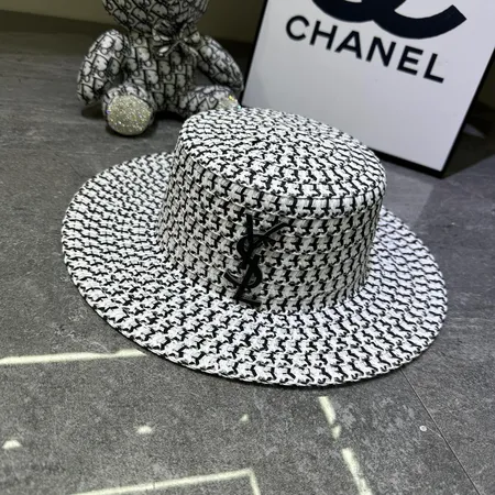 イブサンローラン 帽子