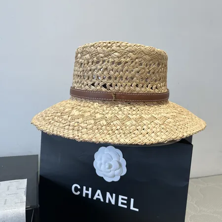 イブサンローラン 帽子