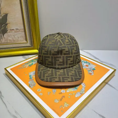 フェンディ 帽子