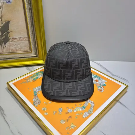 フェンディ 帽子