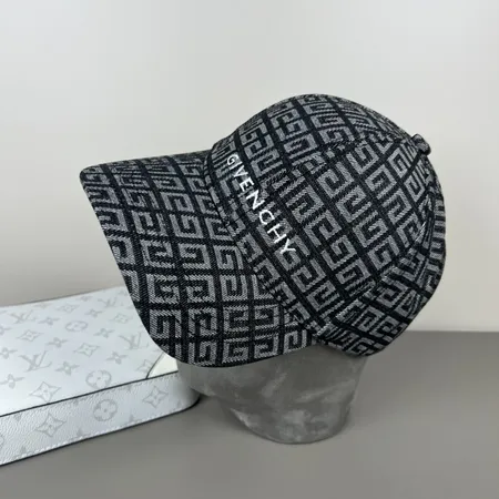 ジバンシィ 帽子