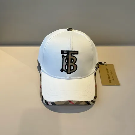 バーバリー ス 帽子