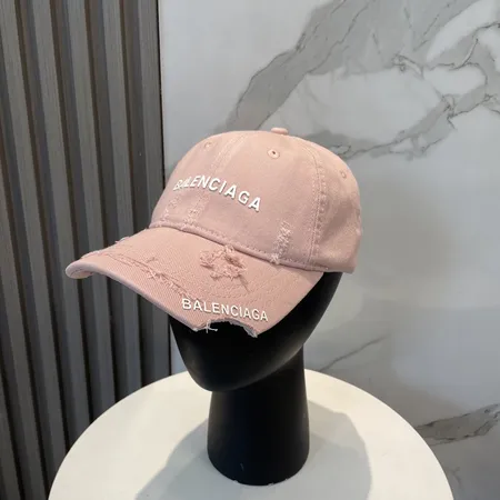 バレンシアガ 帽子