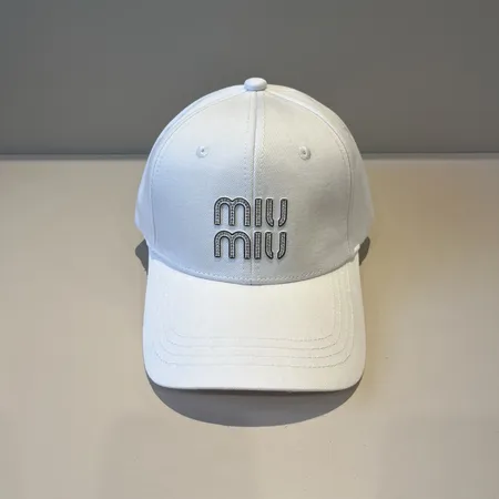 ミュウミュウ 帽子