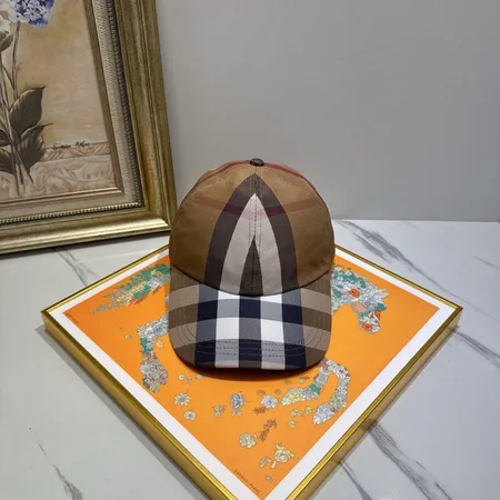 バーバリー ス 帽子