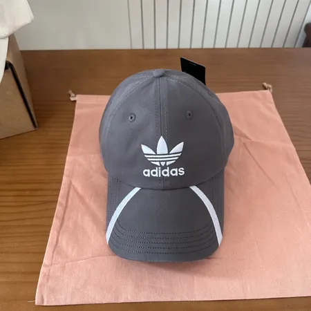 アディダス 帽子