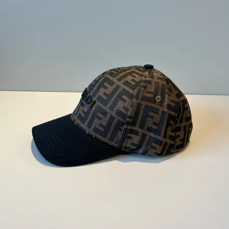 フェンディ 帽子