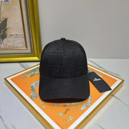 フェンディ 帽子