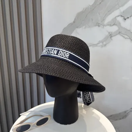 ディオール 帽子