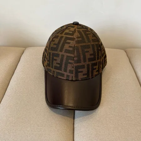 フェンディ 帽子