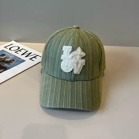 ルイヴィトン 帽子