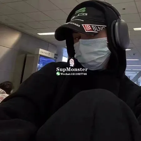 バレンシアガ 帽子