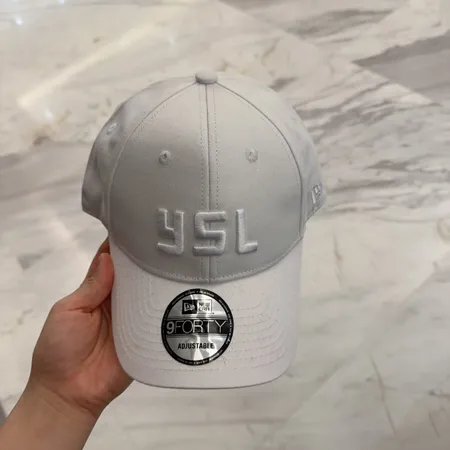 イブサンローラン 帽子