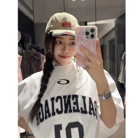 バレンシアガ 帽子